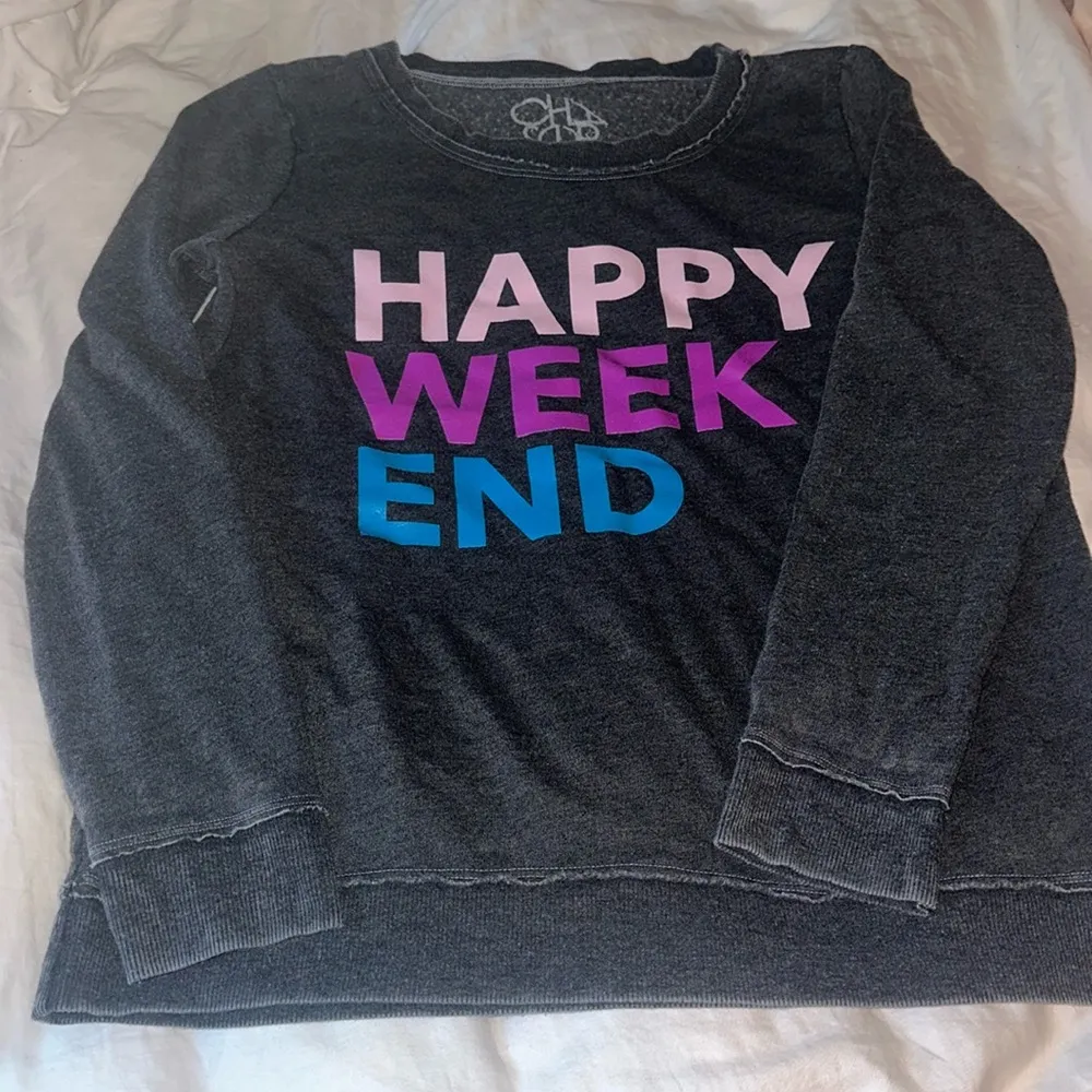 NWOT chaser HAPPY WEEK END - Image 2