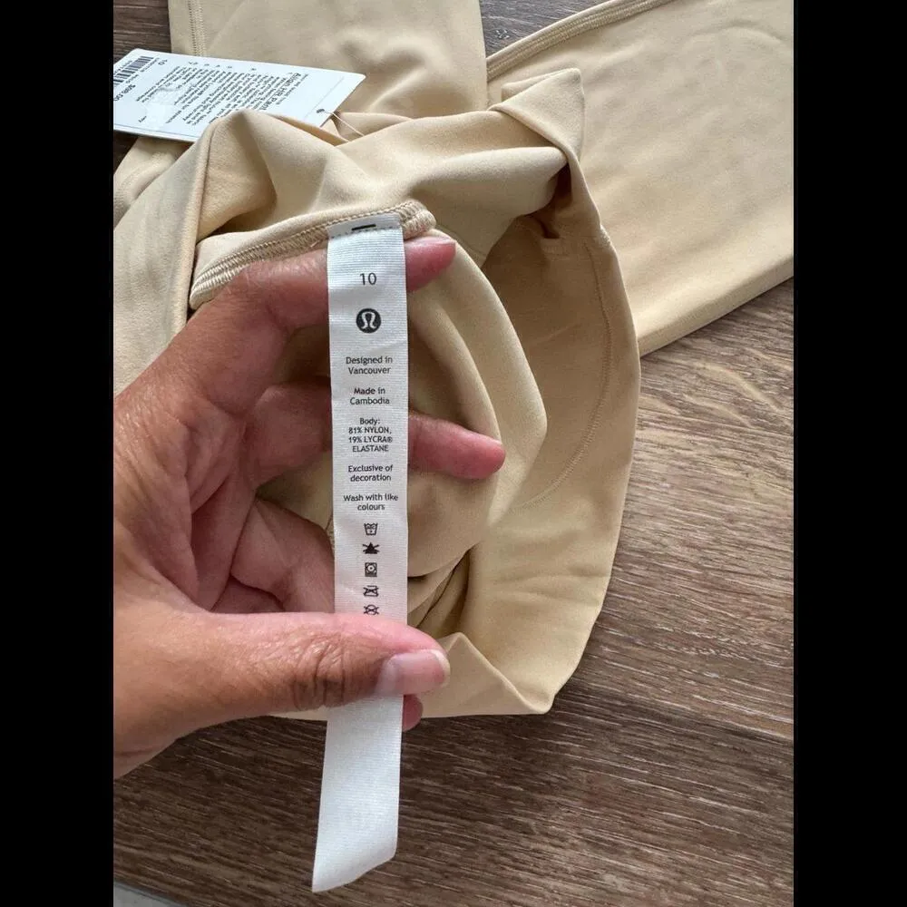 Lululemon Align High Rise 25” Prosecco, Double Lined Size 10 NWT - Image 3