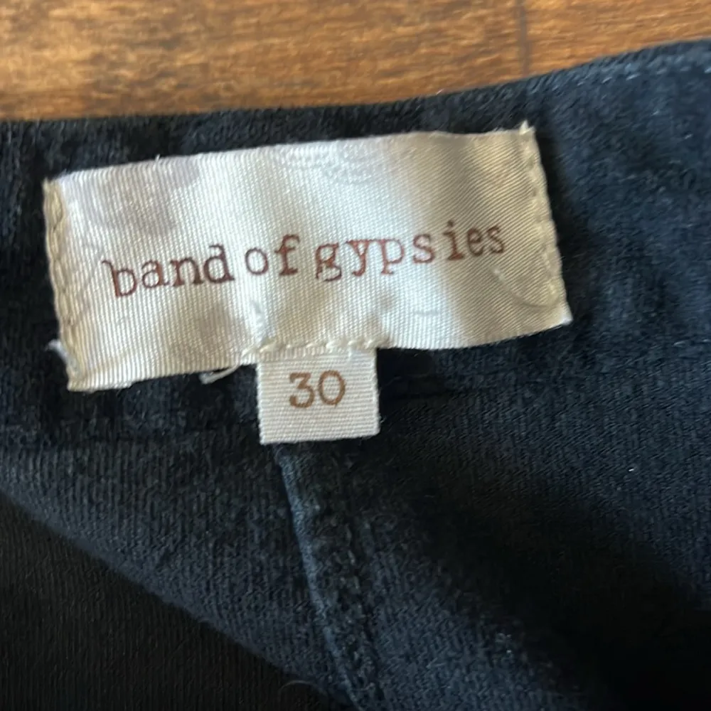 BAND OF GYPSIES Braided Lace Up Black Velvet Mini Skirt Size 30 - Image 8