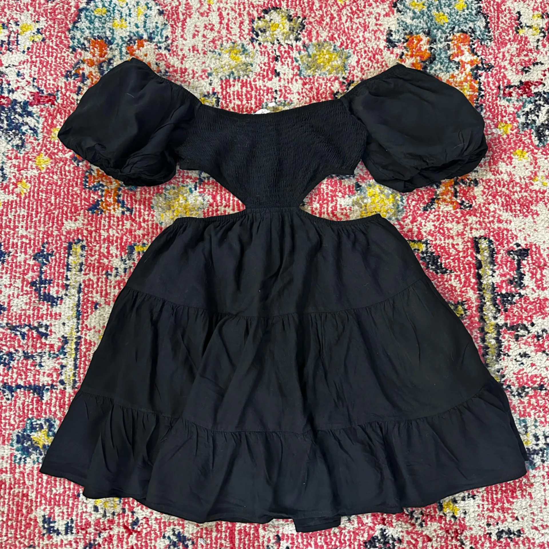 Elegant Black Cutout Women’s Puff Sleeve Dress Size S - Image 2