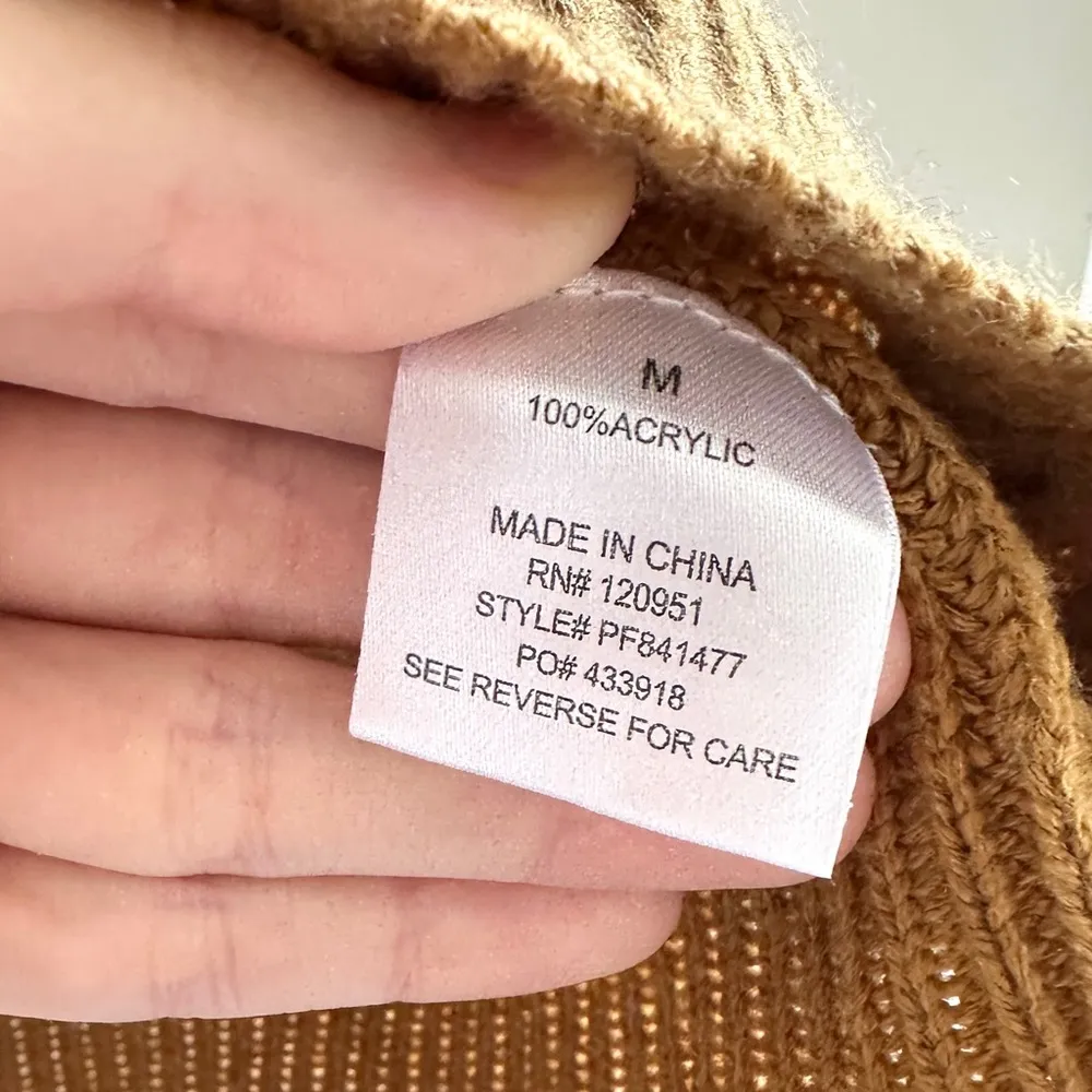 Pink Rose Gold Cable Knit Sweater, Crewneck Sweater, Size Medium - Image 10