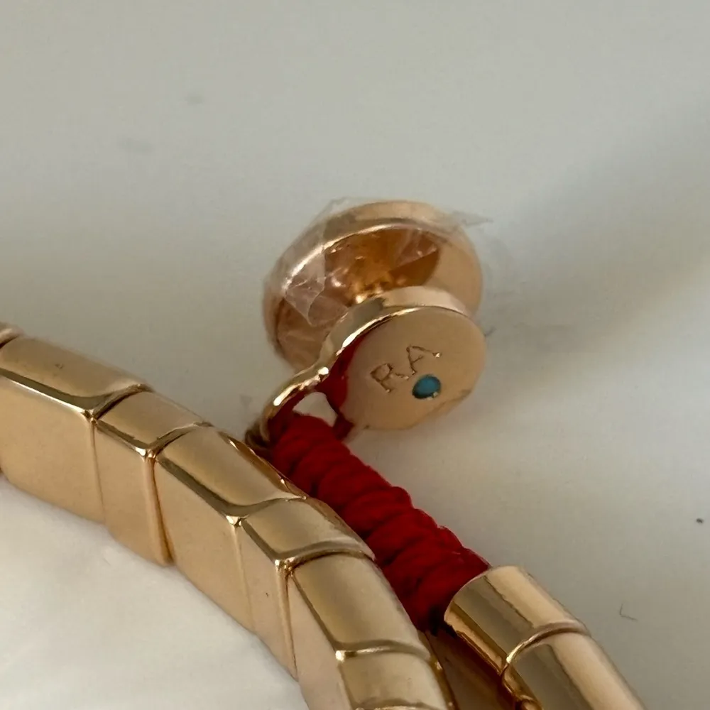 Neither Roxanne Assoulin love set of two bracelets - Image 9