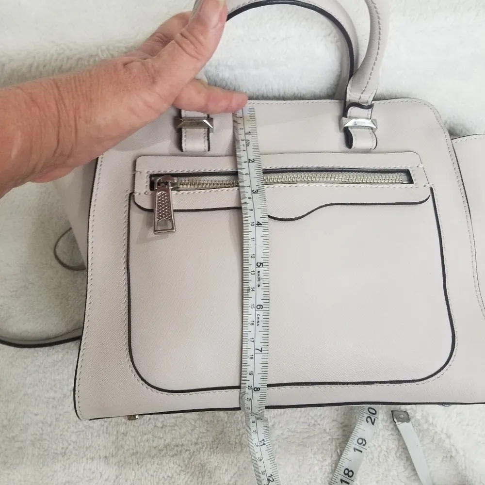 Rebecca Minkoff Large Avery Tote Color: Stone. - Image 11