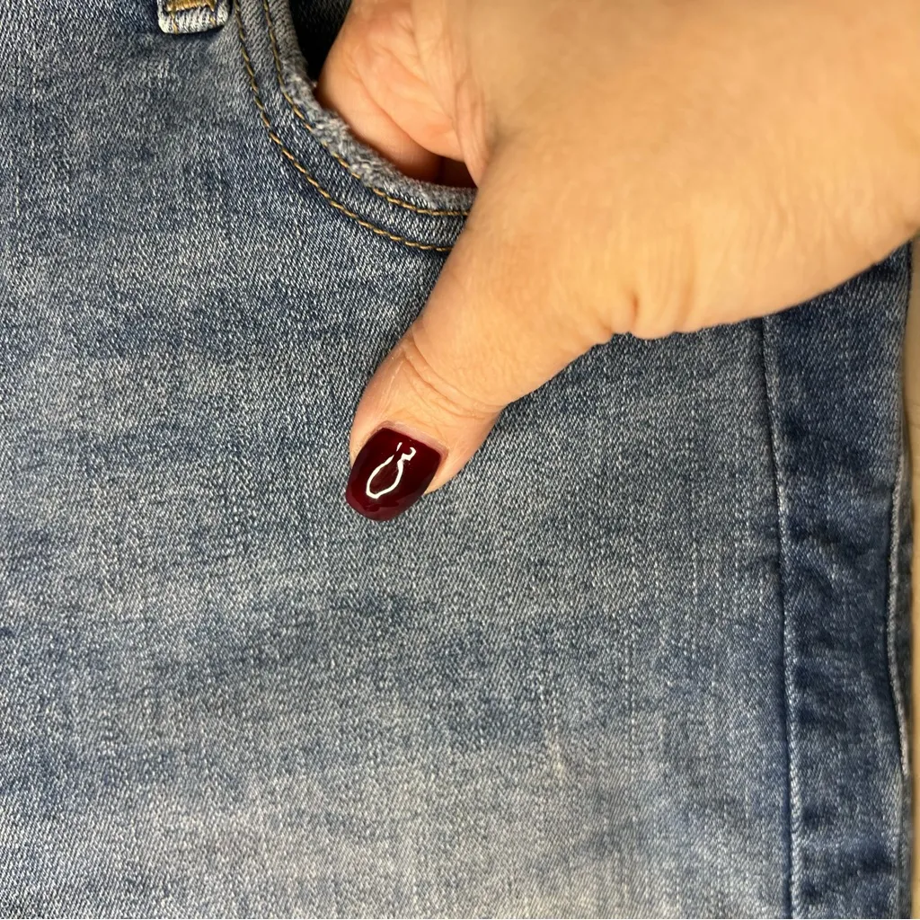 DL1961 Florence Instasculpt Crop Belmont Skinny Mixed Denim Jeans - Image 7