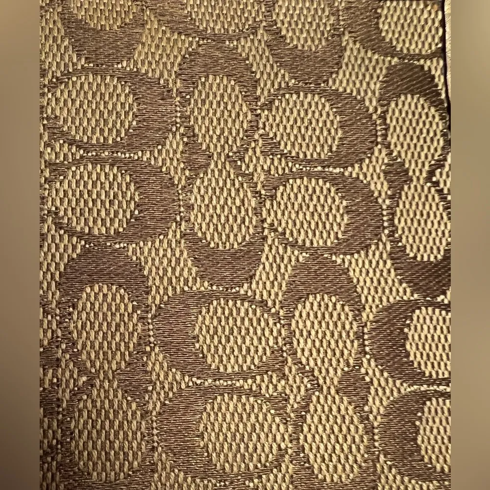 New York | Signature C billfold. - Image 5