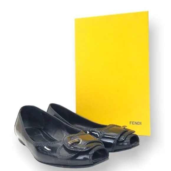 FENDI Vintage Women's Ballerina Vernice Nero Flats Sz 37 - Image 2