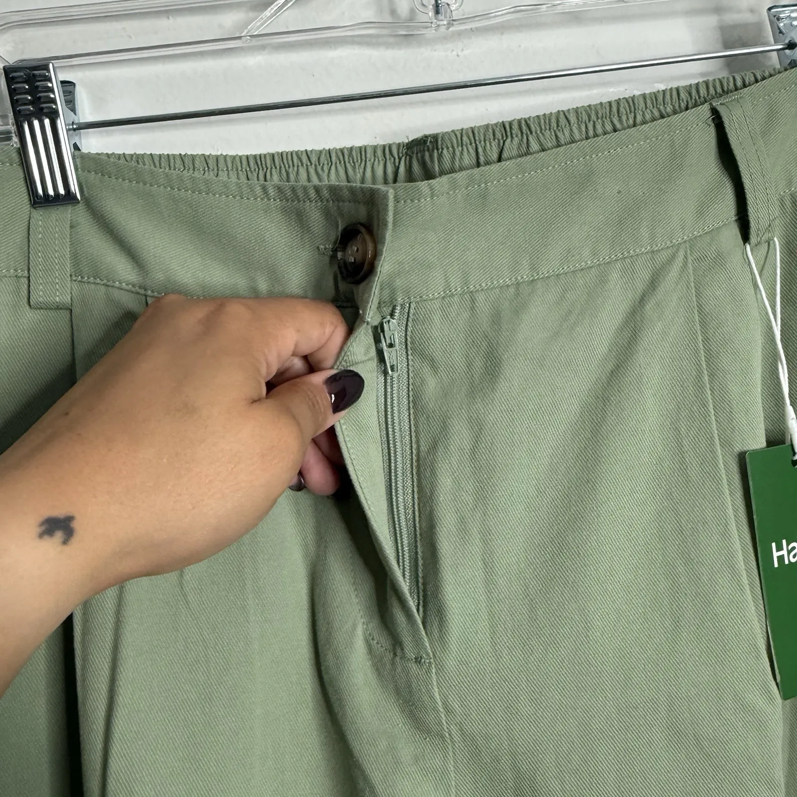 NWT Halara Mid Rise Zipper Pocket Casual Cotton Joggers Laurel Green X-Large - Image 8