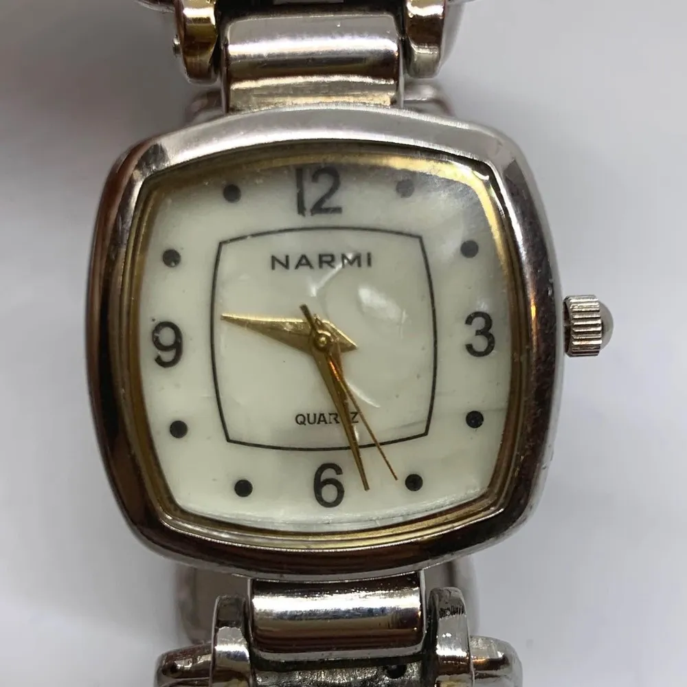 Narmi Ladies Lead Safe 26mm Quartz Watch Bracelet Size 6” - Image 5