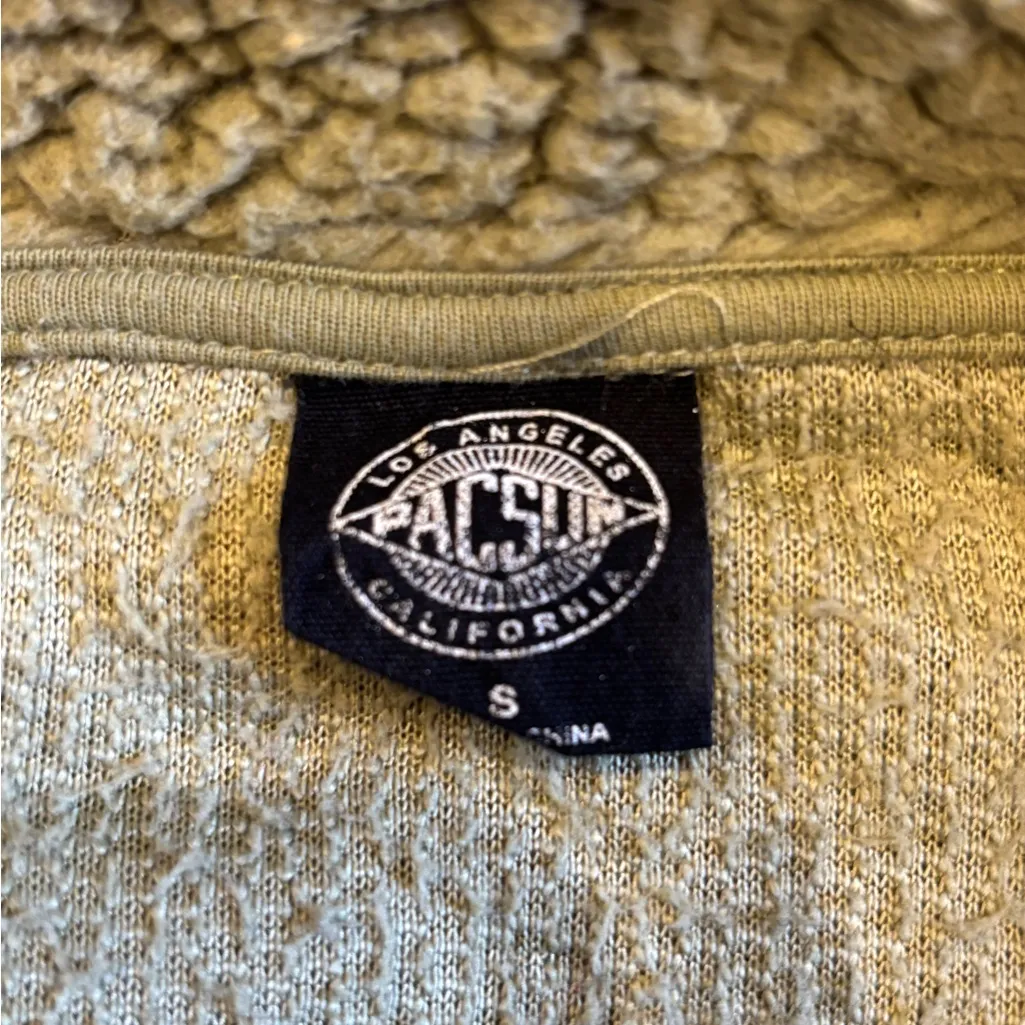 Pacsun Green Snap Button Up Fleece Fuzzy Jacket - Image 4