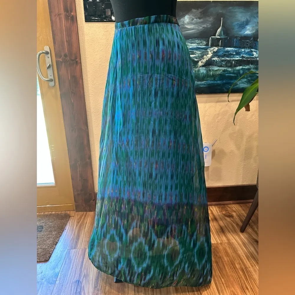 EUC ONE WORLD MAXI SKIRT CHIFFON GARZE OCEAN COLOR FULLY LINED ELASTIC WAIST - Image 2