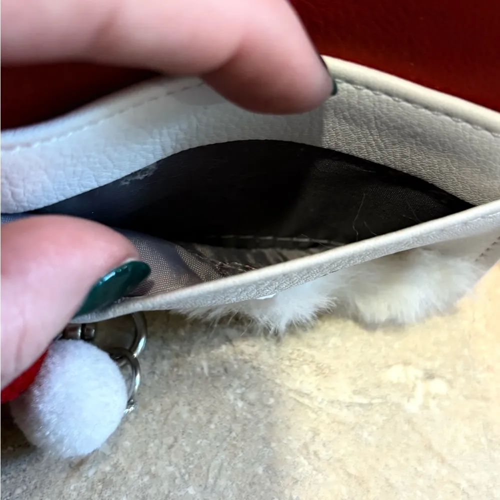Madden Girl Santa Faux Fur Beard Credit Card Wallet With Pom Pom Key Clip NWT - Image 6