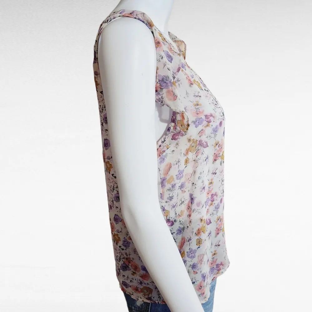 Soprano Ivory Floral Sleeveless Ruffled Sheer Blouse Size Medium - Image 2