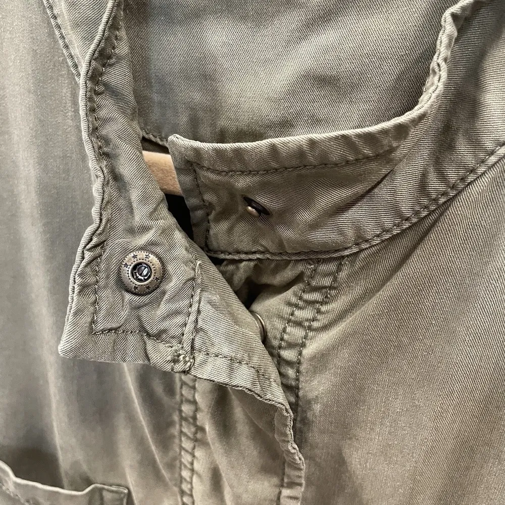 Sanctuary Social Standard Womens S Shirt Jacket Green Safari Tencel Army Shacket - Image 9