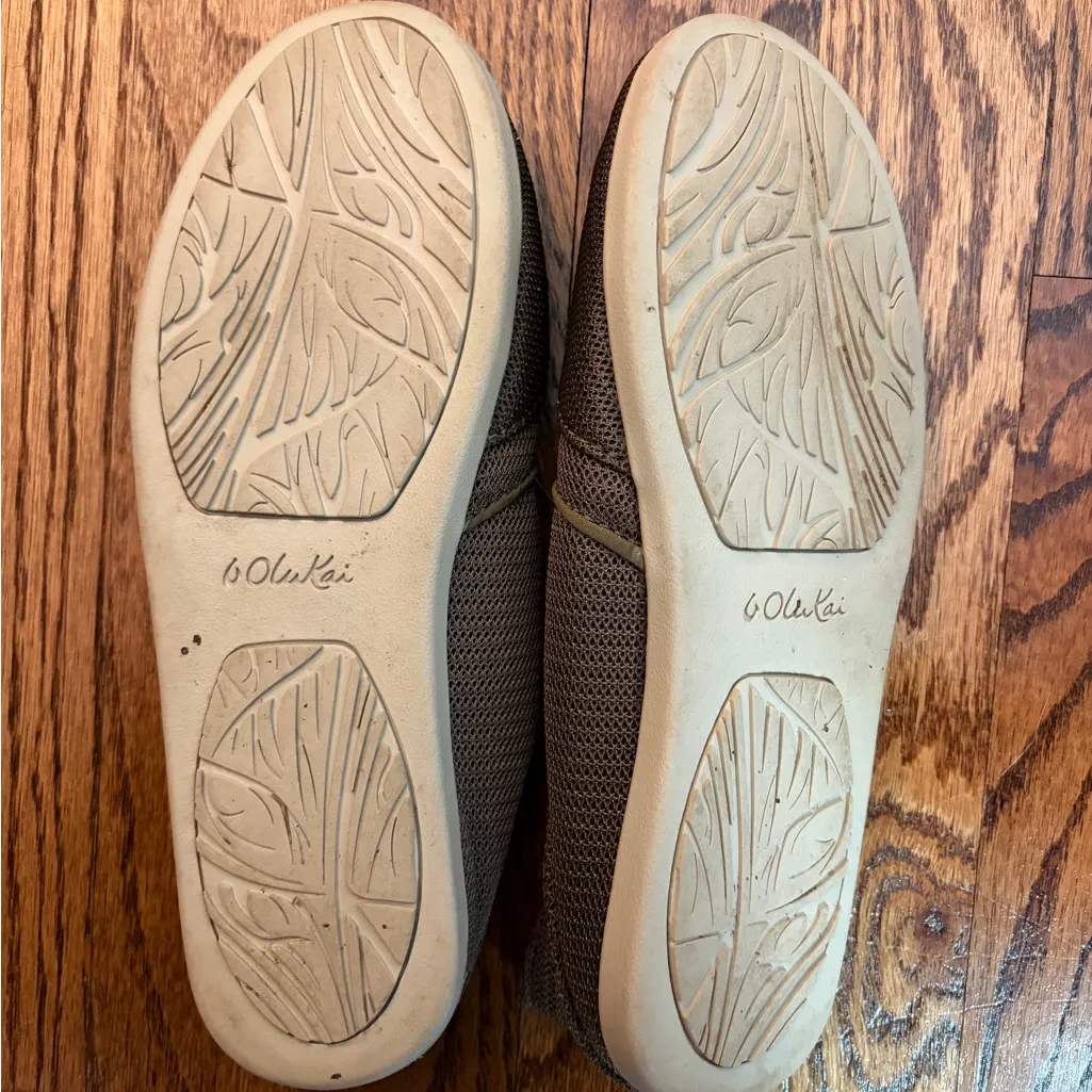 OluKai Waialua Mesh Slip - Image 6