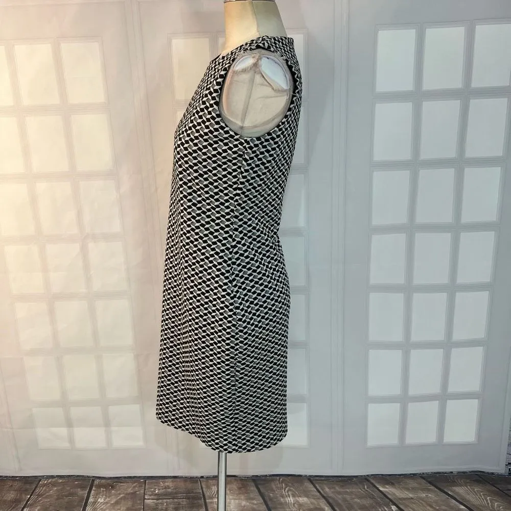 Calvin Klein black white geometric print sleeveless sheath dress size 6 - Image 6