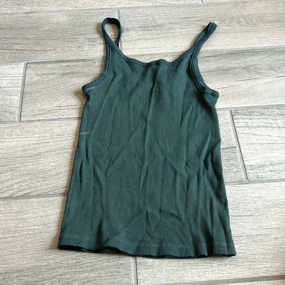 Brandy Melville ribbed tank top - Image 4