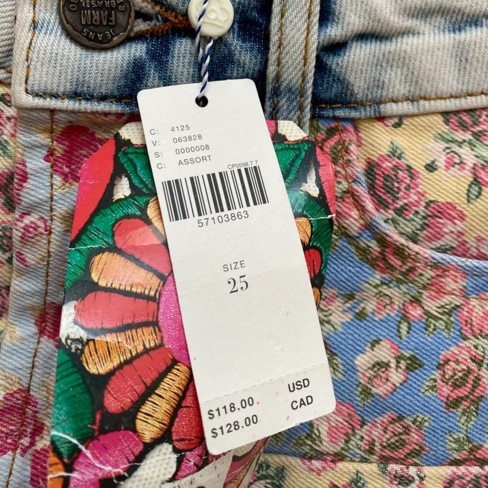 FARM RIO Floral Leopard Print Patchwork Denim Shorts Yellow, Pink Size 25 NWT - Image 4