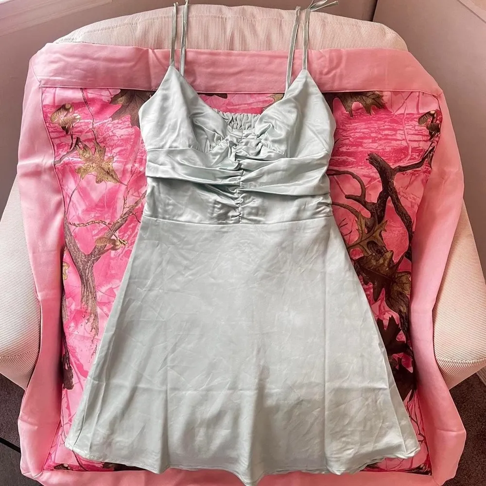 Princess Polly  mint green silk mini dress - Image 2