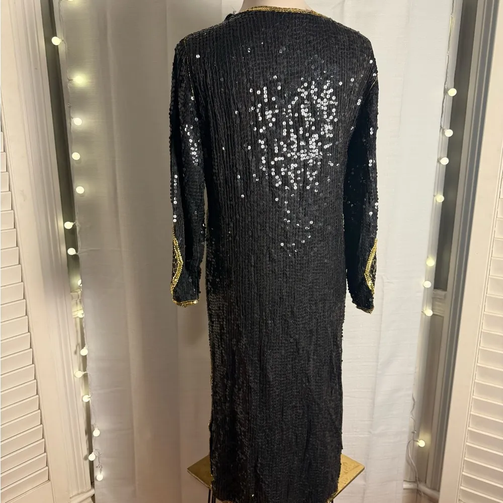 Vintage Elegant Black and Gold Sequin Dress Size undefined - Image 2