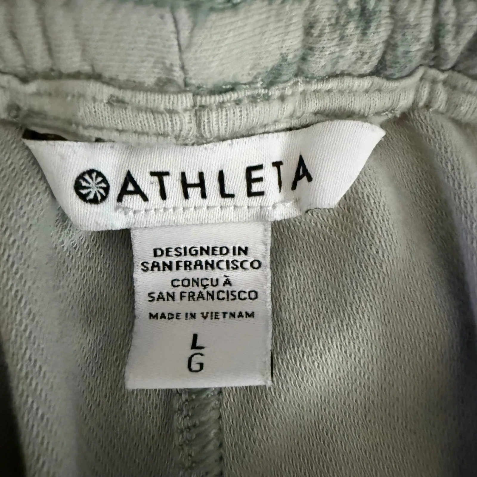 Athleta Farallon Drawstring Athletic Shorts Size Large‎ - Image 6