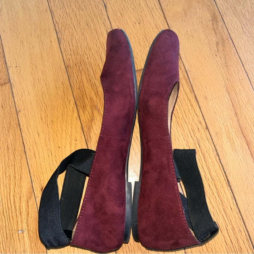 New directions Flats with Black Straps burgundy size 8 Red - Image 2