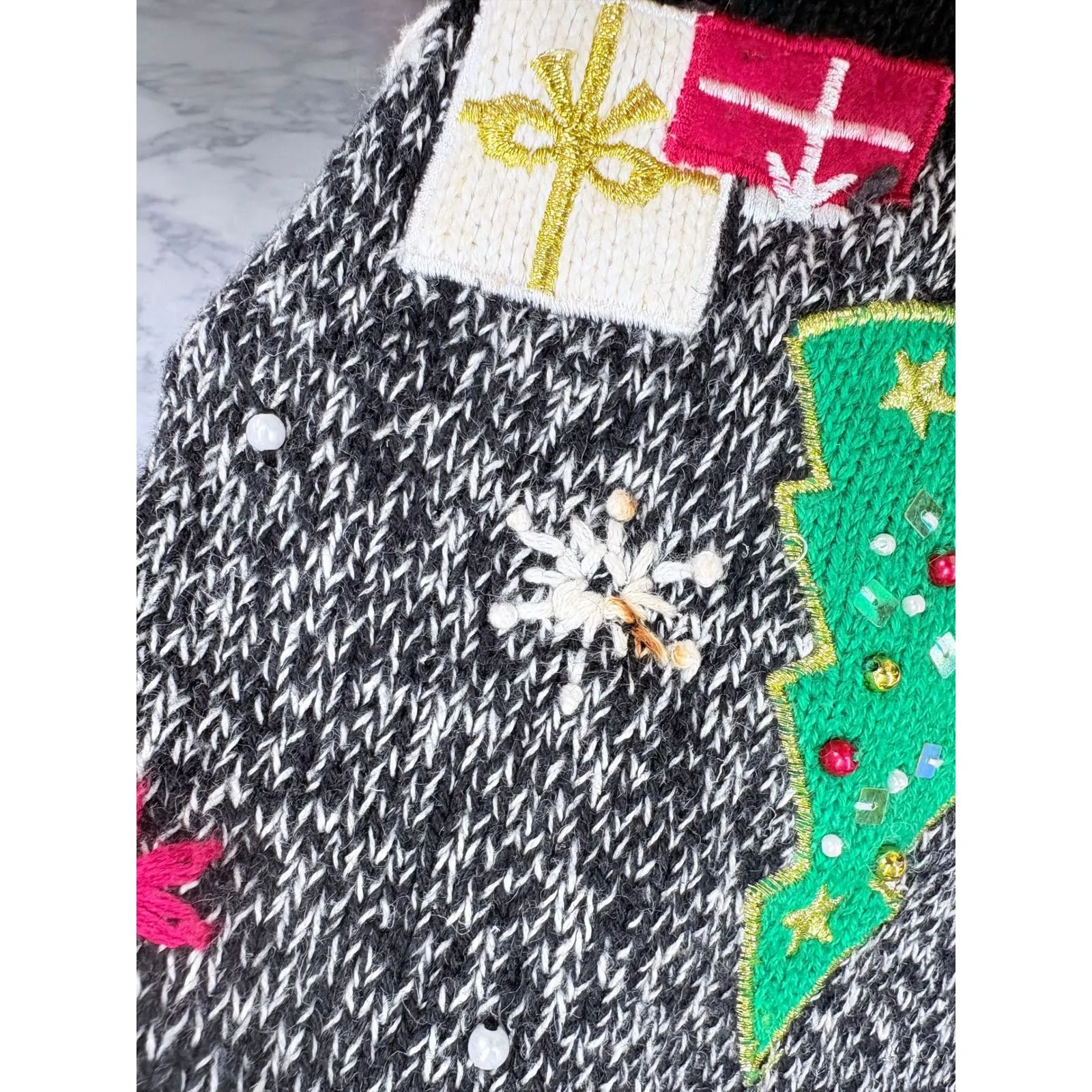 Vintage Erika Womens Ugly Christmas Sweater Vest Snowman Tree Hearts Knit‎ M - Image 5