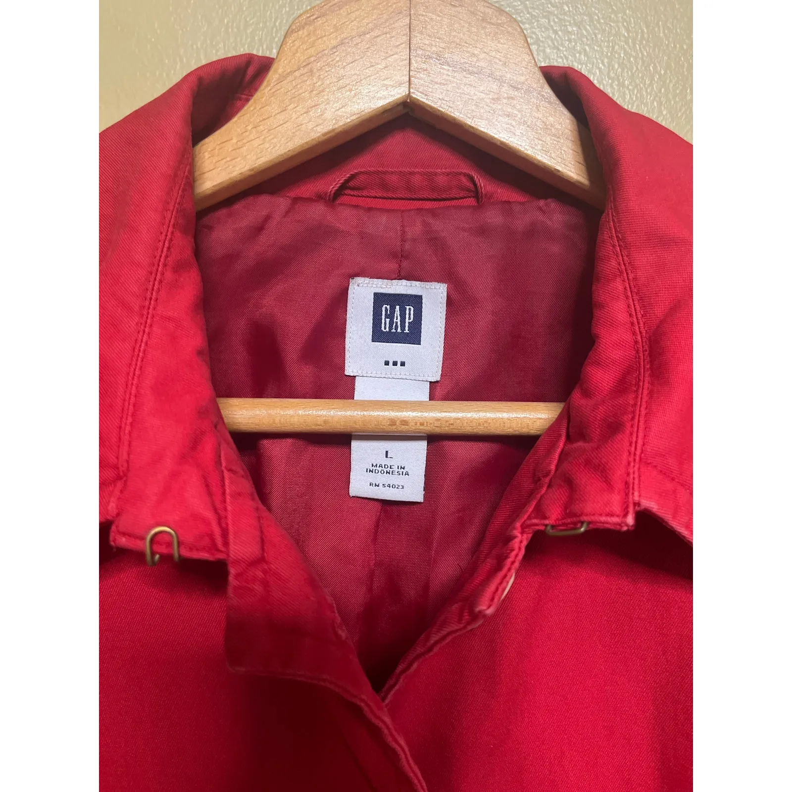 Gap Red Trench Coat for Women - Image 7