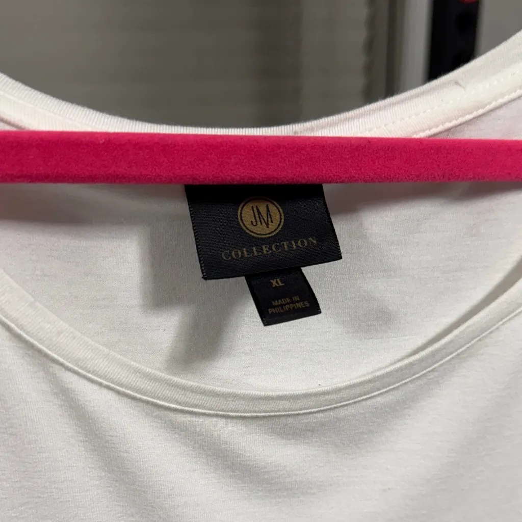 JM Collection Off-White Long Sleeve Tee - Image 2