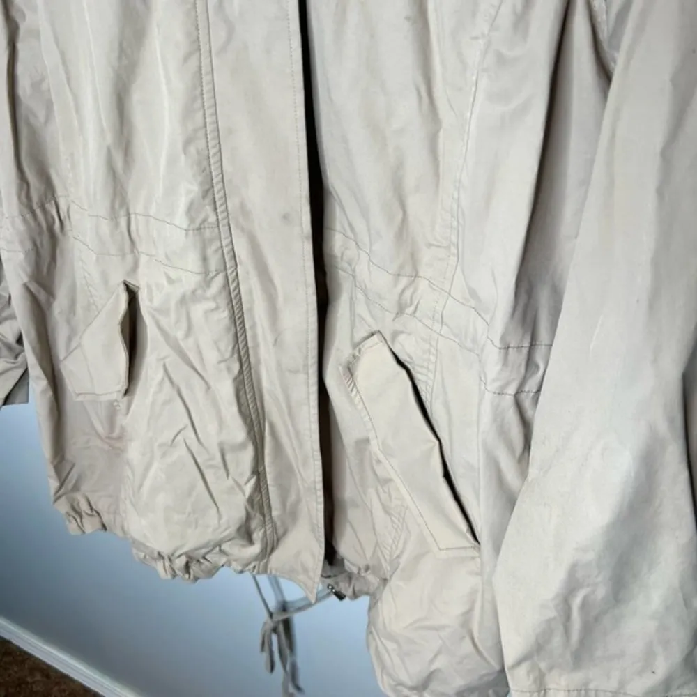 NYDJ Brushed Twill Anorak tan beige Plus Size hooded pockets zipper Jacket 1X - Image 6