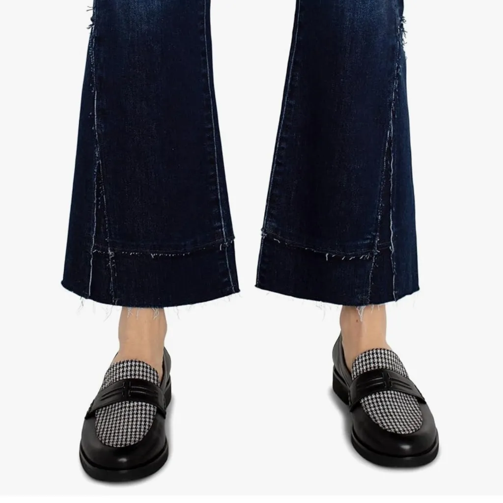 NWT Liverpool  Hannah Crop Flare with Crafty Seaming Hi-Rise Stretch Denim 12/31 - Image 2