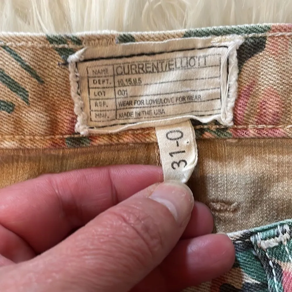 Current Elliott Denim Boyfriend Shorts in Haystack Floral - Image 3