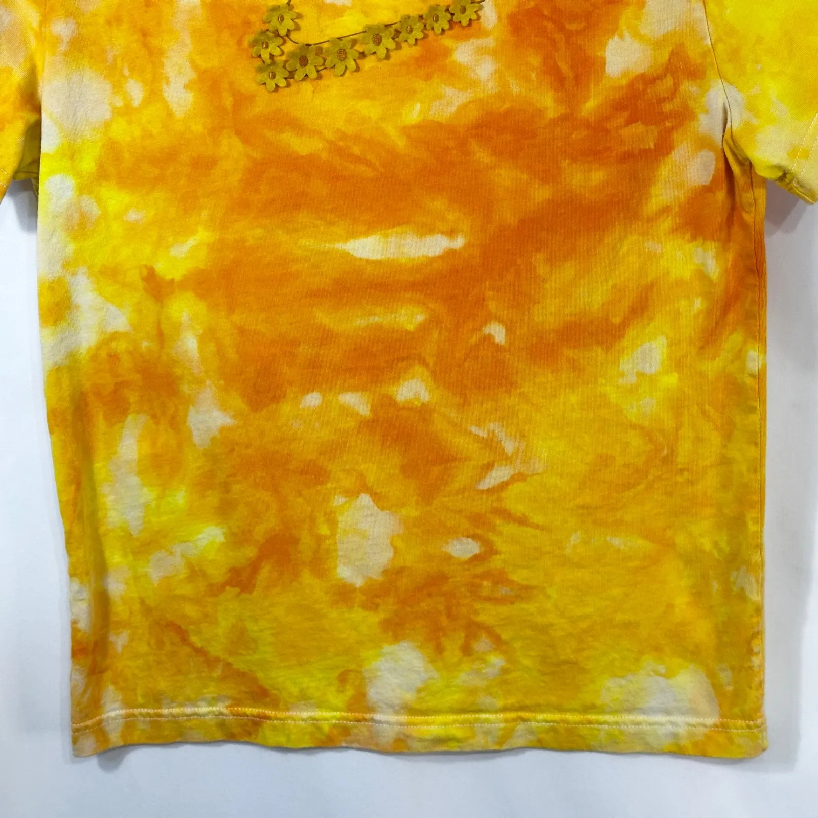 Nike Large Tee Handmade Tie Dye Top‎ Yellow Orange Felt Flower Logo Preppy 276 - Image 7