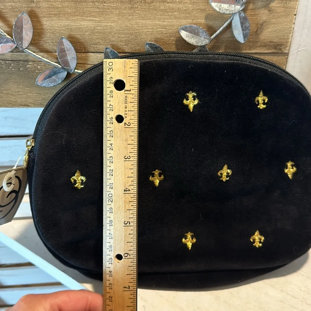 NWT Oscar de la Renta Velvet Cosmetic Bag Black and Gold - Image 7