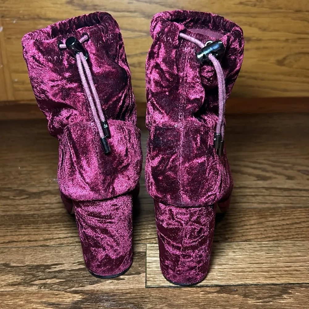 Express Red Velvet Block Heel Ankle Boots - Drawstring Sock Booties size 7 - Image 3