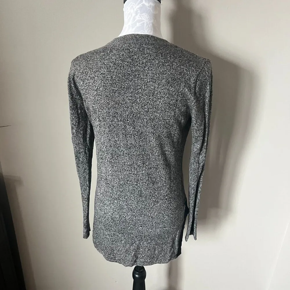Smartwool V Neck Sweater Womens Gray Black Long Sleeve Size Small - Image 5