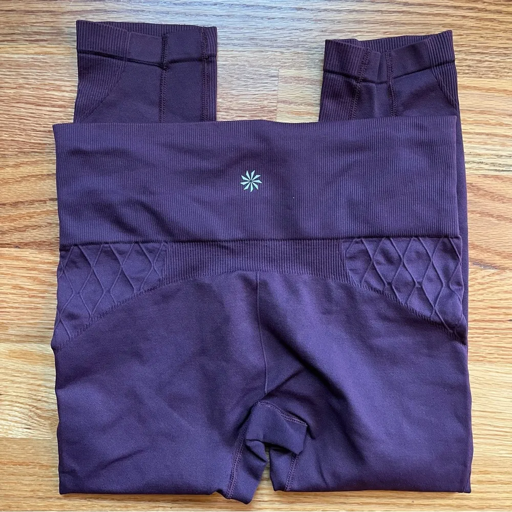 Athleta  recharge sun faded purple legging size medium - Image 4