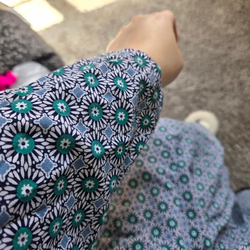 Land's End Blue and Green Floral Medallion Print Long Sleeve Jersey Dress Size 2X - Image 7