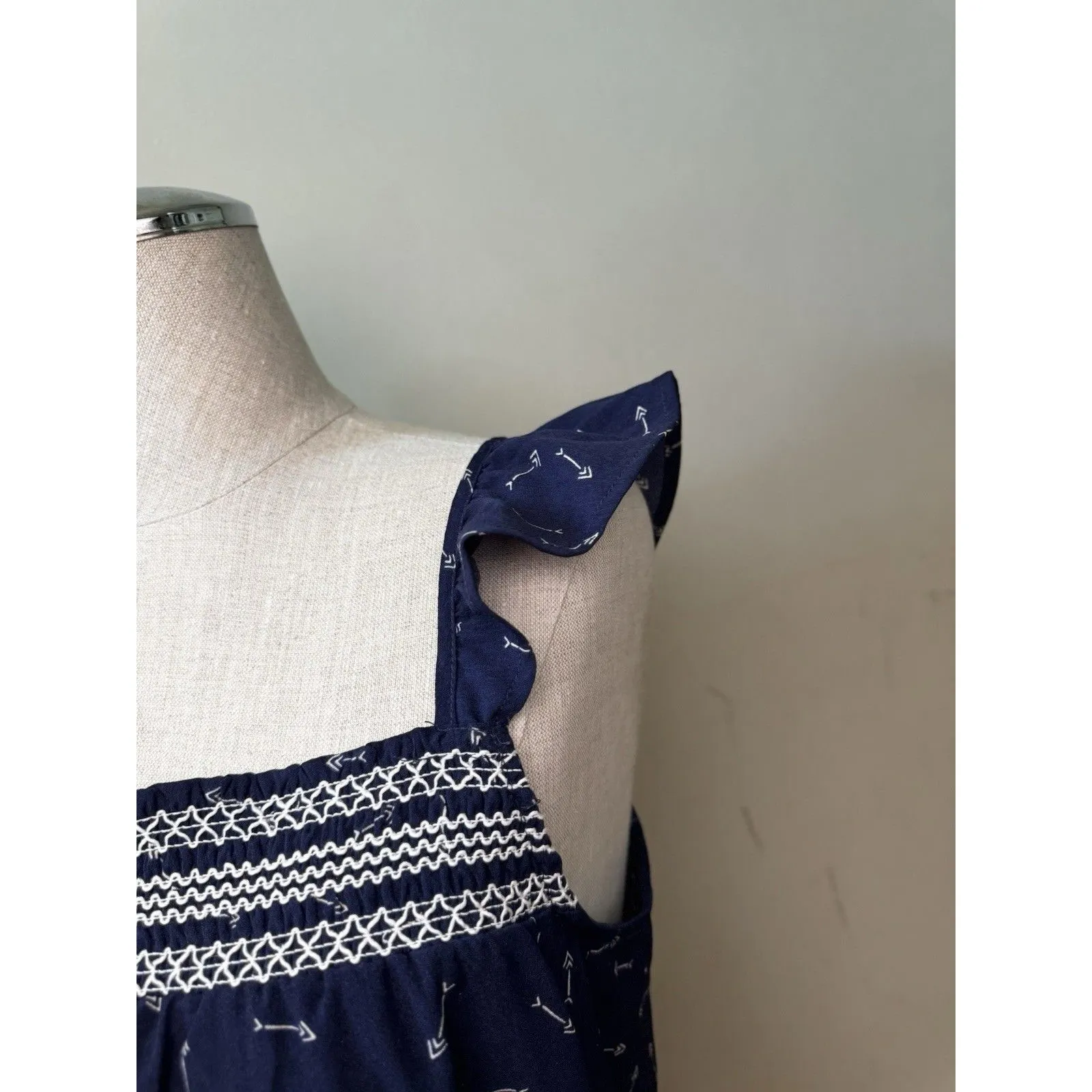 Xhilaration Flutter Sleeve Arrow Navy Knee-Length Lightweight Summer Dress Sz M - Image 10