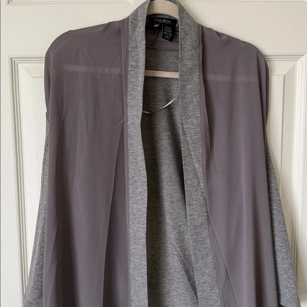 Papillon Size Large Gray Light Gray Sheer Cardigan. - Image 5