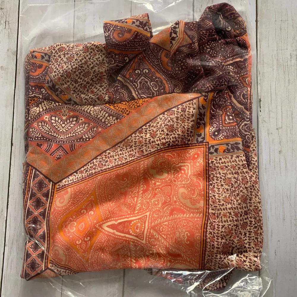 NWT Divine Heritage Paisley Tie Neck Dress in Orchid - Image 6