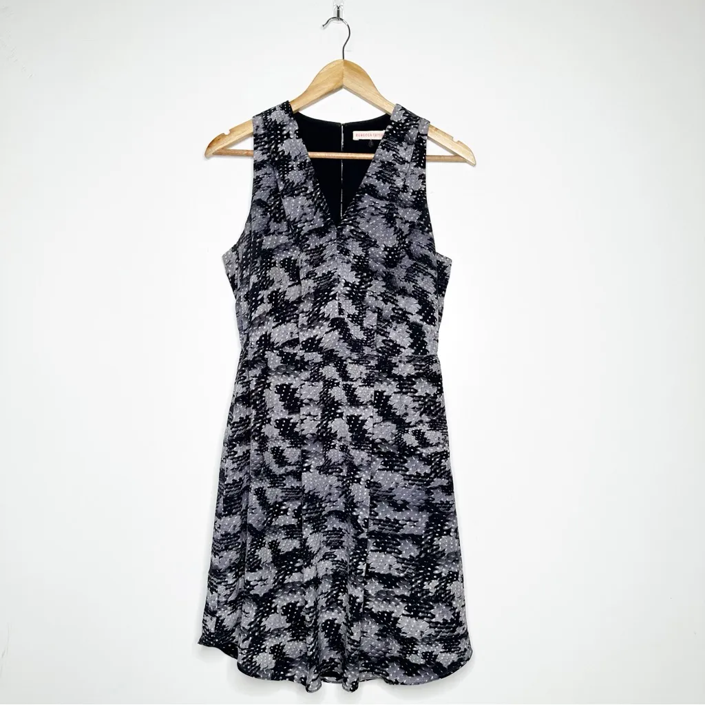 Rebecca Taylor Summer Storm 100% Silk Dress in Grey/Black Snake Size 4 - Image 3