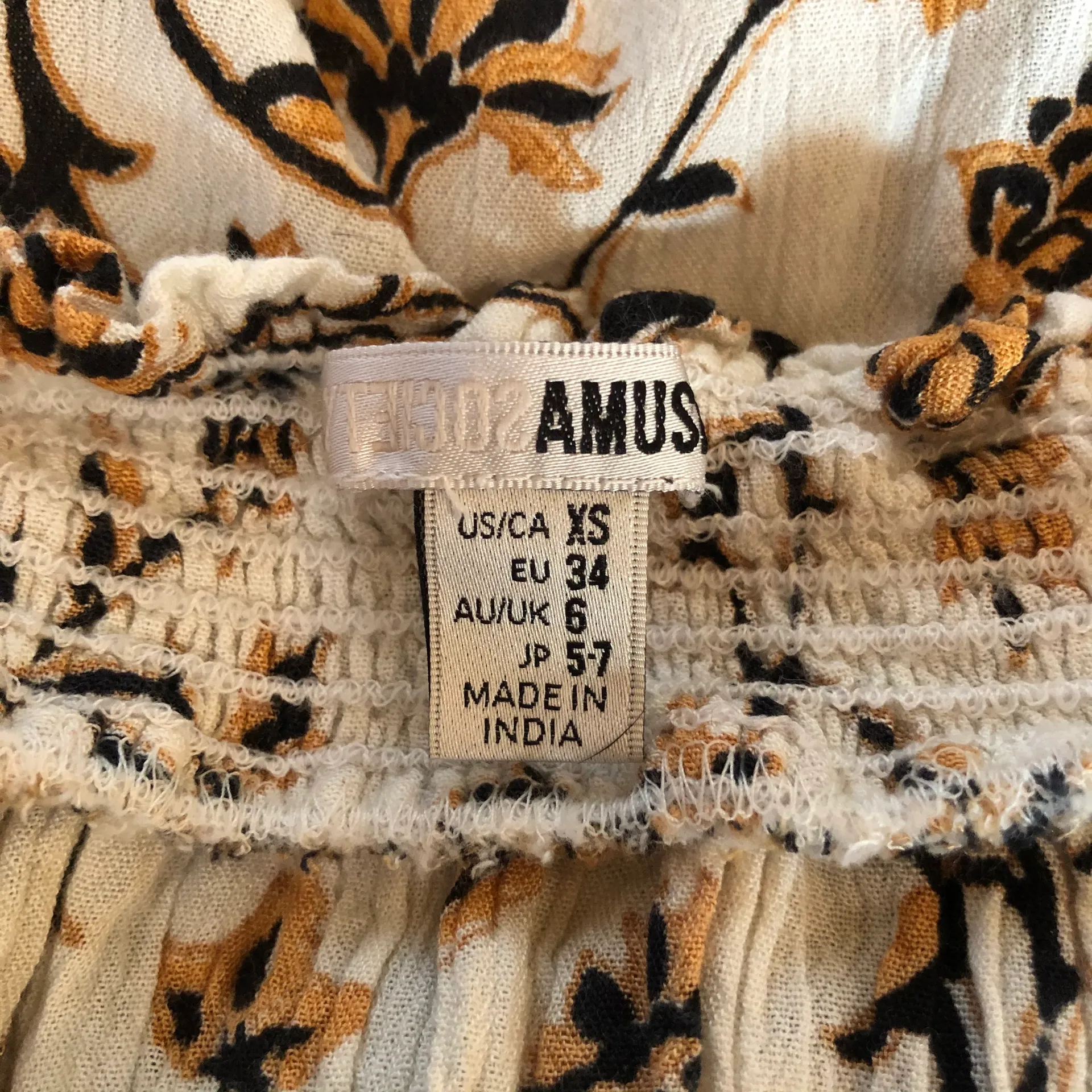 Off Shoulder Floral Top - Image 6