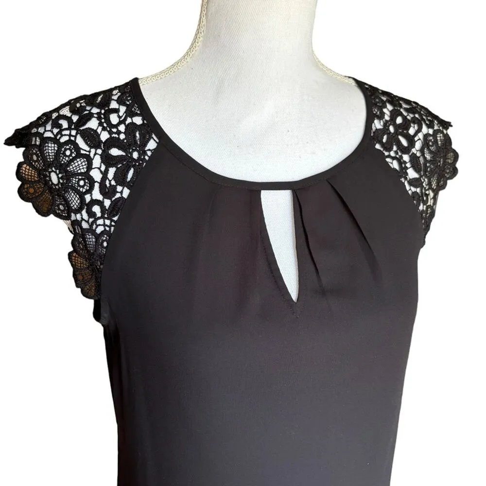 EXPRESS  Lace Cap Sleeve Top- Size Small - Image 2
