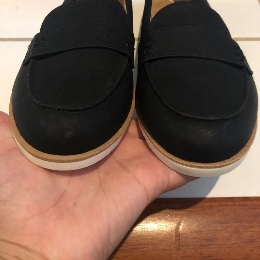 Life Stride Black Loafers - Image 3