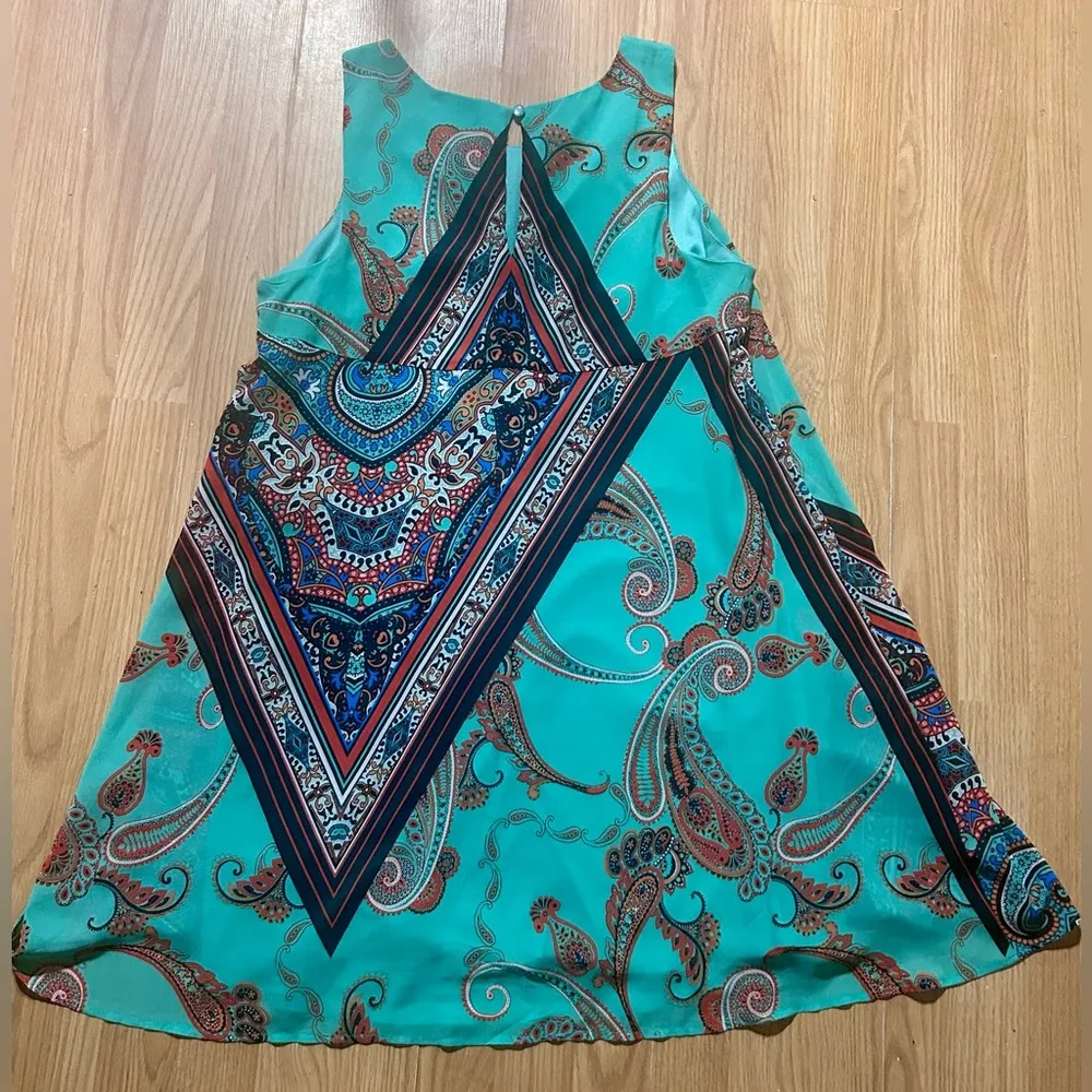 Sequin Hearts Women’s Dress Size XL Sleeveless turquoise Mini Dress. - Image 2