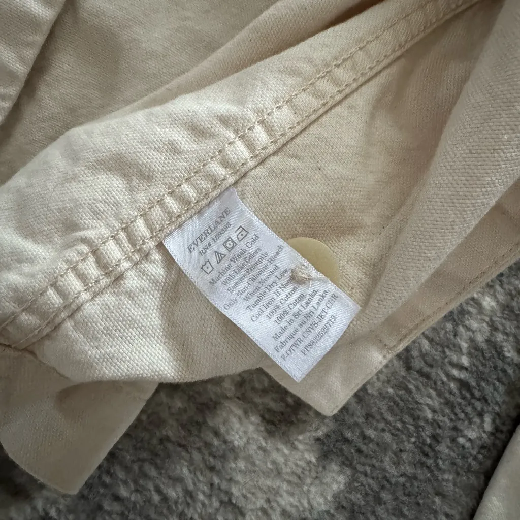 Everlane women's ivory denim jacket small - Image 4