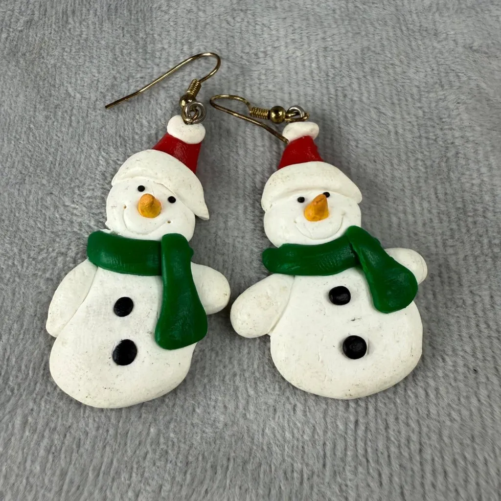 Snowman Christmas Earrings White Green Polymer Clay Dangly Hook Festive Jewelry - Image 11