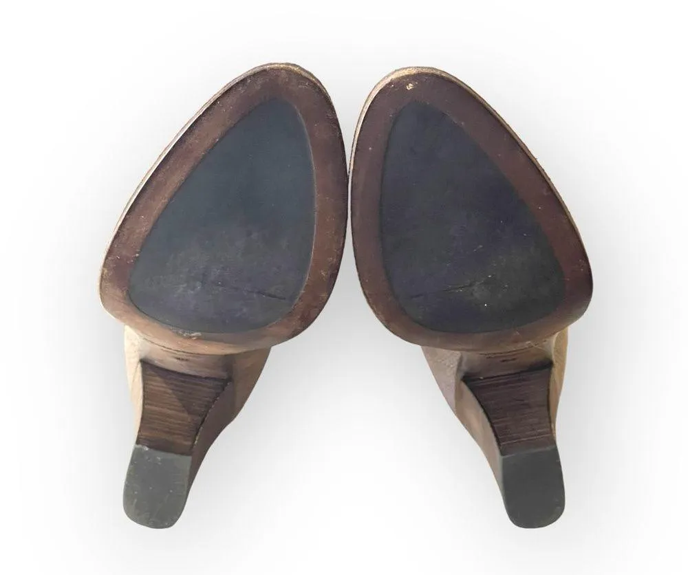 Aquatalia  Faris Perforated Suede Block Heel Booties Boots  Taupe Grey  10M - Image 12