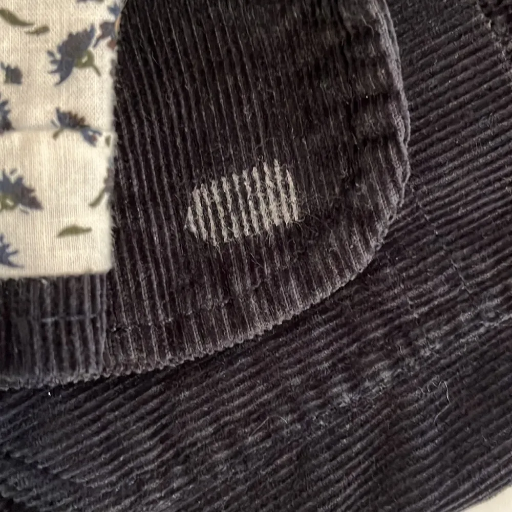 Steve & Barry's  Navy Corduroy Jacket w/ Button Closure - Size Medium - Image 10