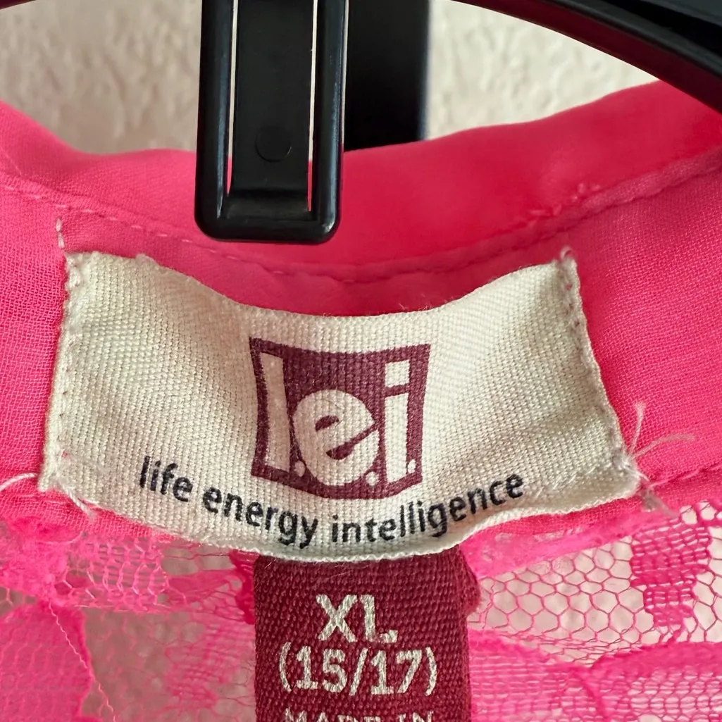 Women’s Juniors XL Hot Pink Sheer Blouse Long Sleeve Lace Back Tie Front Top Size undefined - Image 8